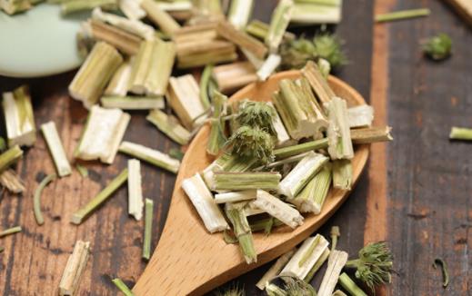 益母草可以催月經(jīng)嗎 益母草調(diào)經(jīng)一般吃幾天