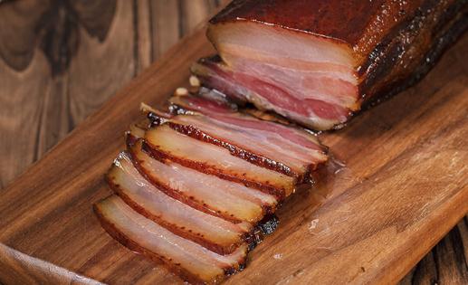 臘肉選什么部位的肉 風(fēng)干臘肉和煙熏臘肉哪個健康