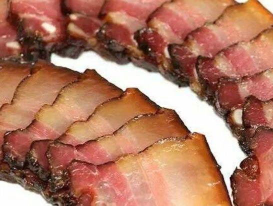 臘肉上的霉菌有毒嗎?臘肉曬出來(lái)是什么顏色