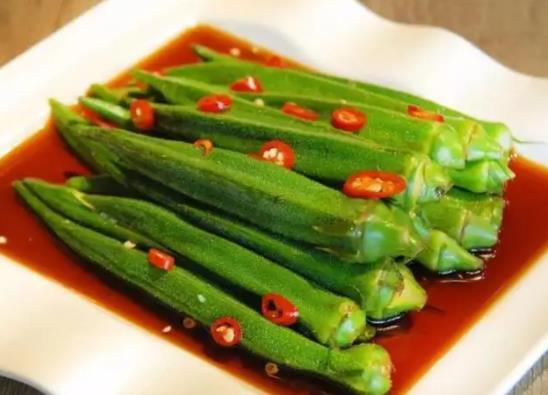 秋葵軟了新不新鮮?秋葵邊上有點黑是壞了嗎