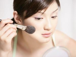 怎樣打底妝？如何使用遮瑕產品？粉底液怎么用