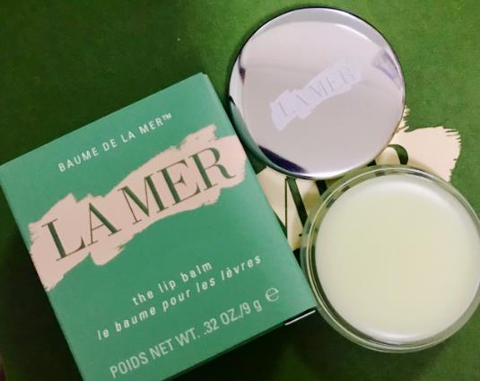 海藍(lán)之謎唇膏怎么看批號(hào)?海藍(lán)之謎唇膏用什么涂?