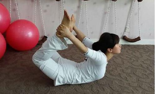 瘦身操 睡前瘦身操7個動作塑造完美身材