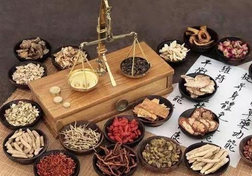 中藥霉變了可以泡酒嗎?中藥發霉是啥顏色的