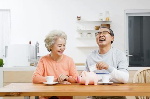 老齡產(chǎn)業(yè)成為最大潛力股,NMN抗衰老強(qiáng)勢賦能
