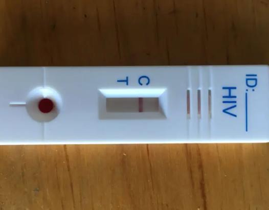 hiv試紙藥店沒賣怎么辦?艾滋試紙一分鐘就陰了會轉陽嗎