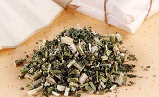 益母草有什么樣的功效和作用 益母草和益母草粉哪個(gè)有效
