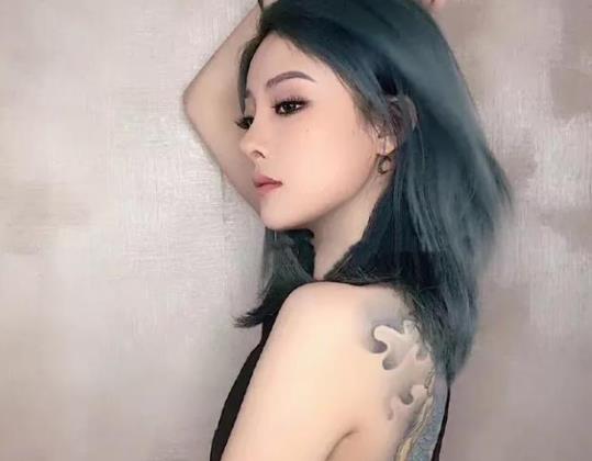 打舌釘耽誤吃飯嗎?打舌釘的人是什么心態?