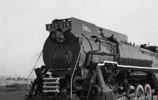 世界最大的蒸汽機(jī)車制造廠 中國(guó)大同機(jī)車工廠占地面積233.75萬(wàn)平方米