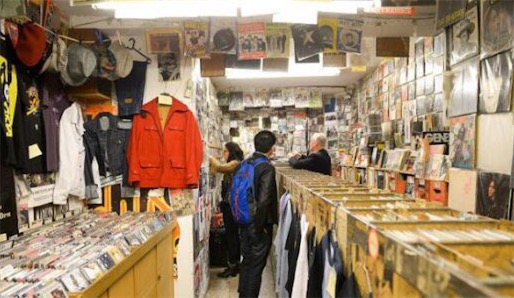 世界上最古老的唱片店 On The Beat店內(nèi)2.5萬(wàn)張唱片售價(jià)300萬(wàn)