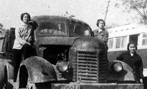 中國(guó)自己制造的第一輛汽車 1956年制造的“老解放”