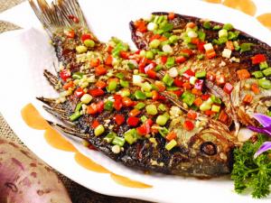 哺乳期可以吃鯽魚嗎？鯽魚的做法