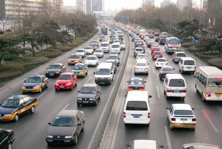 進京證違章了扣的是誰的分?外地車進京必須辦進京證嗎
