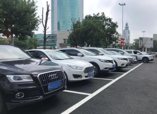 車被拖走會多久才通知?知道車牌怎么查車主手機(jī)號