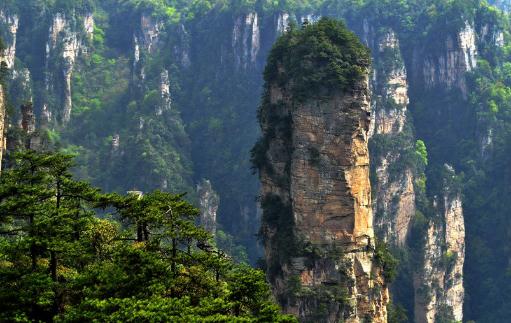 張家界全域降為低風(fēng)險地區(qū) 張家界解封之后回家還需要隔離嗎