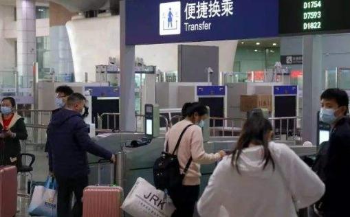 14天的健康監測是居家隔離不 14天的健康監測家人會受限制嗎