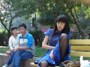 這三人構成了一幅奇妙的風景，誰看懂了？