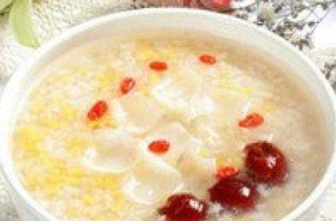 夏季男性要學(xué)會(huì)給自己的養(yǎng)生 推薦4種最適合男性養(yǎng)生的食物
