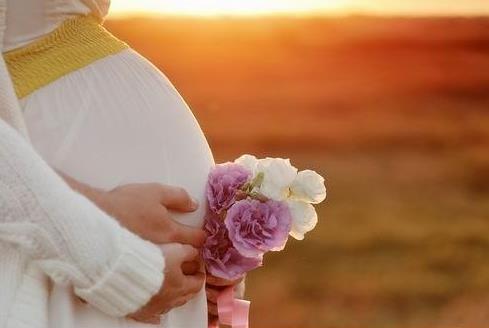 孕婦游泳會影響胎兒嗎?孕婦游泳注意事項