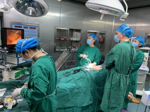 北京愛康醫療婦產科專家與粉絲間的故事:千萬里追尋著你
