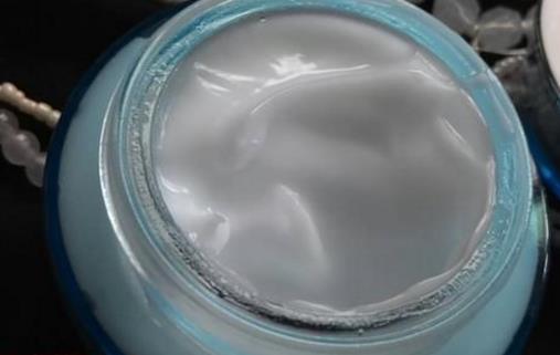 爆水霜什么時(shí)候用 爆水霜最佳使用時(shí)間