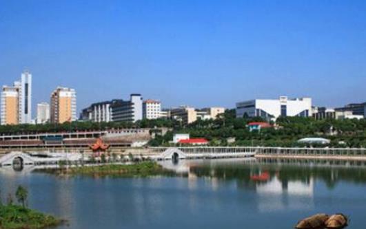 2、長沙民政職業技術學院.jpg