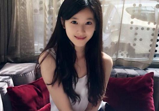 二、清華大學校花——章澤天.jpg