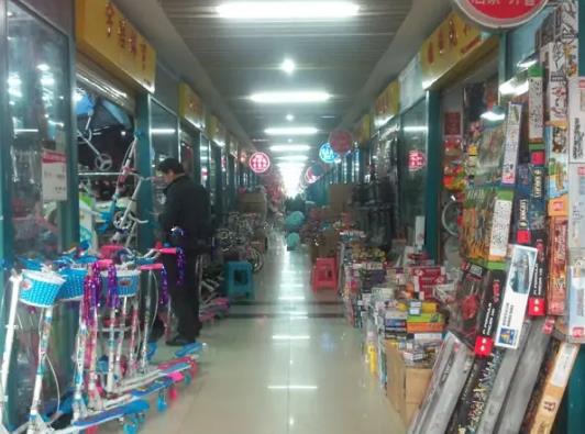 全國(guó)玩具批發(fā)市場(chǎng),義烏玩具批發(fā)市場(chǎng)、廣州玩具批發(fā)市場(chǎng)暢銷(xiāo)國(guó)內(nèi)外