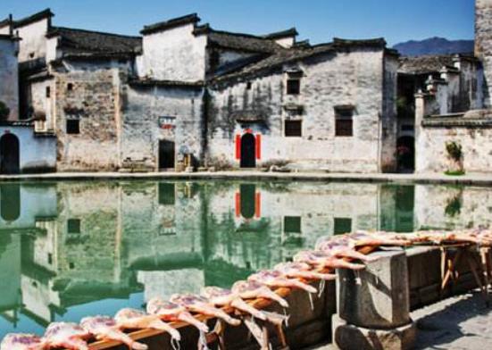 美麗中國(guó)十大絕世美景旅游景點(diǎn)排行 安徽宏村擁有900年古老歷史