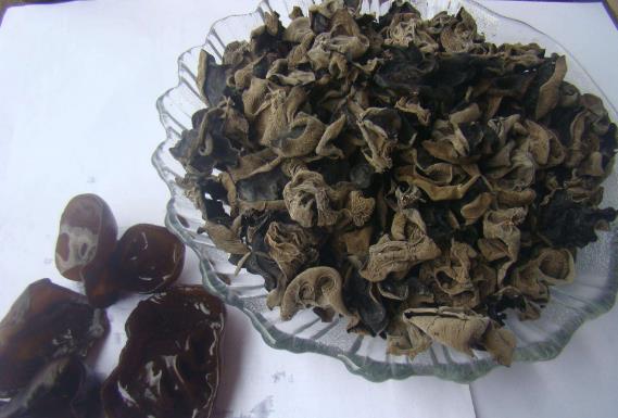 干木耳一般要泡多久?如何泡發黑木耳