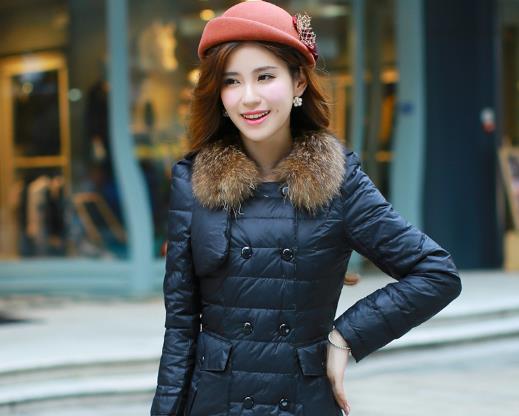 自己洗的羽絨服為什么會有黃印子?羽絨服放了一年發黃了咋整