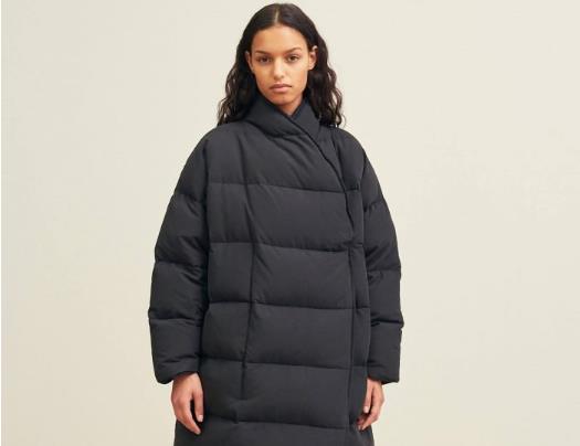 羽絨服三防面料會(huì)鉆毛嗎?羽絨服三防面料的響聲會(huì)不會(huì)很大