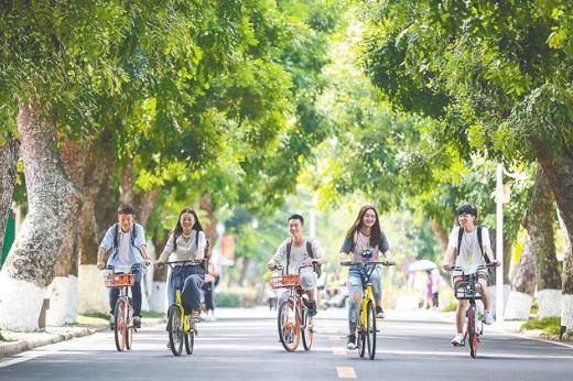 大學生生活費多少錢夠談戀愛?2021年大一開學需要準備多少錢?
