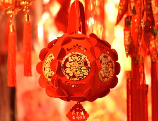 2022年春節(jié)去香港旅游的人多嗎?北京2022年春節(jié)會(huì)不會(huì)還要求就地過(guò)年
