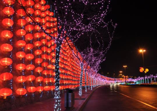 2022年春節(jié)去香港旅游的人多嗎?北京2022年春節(jié)會(huì)不會(huì)還要求就地過(guò)年