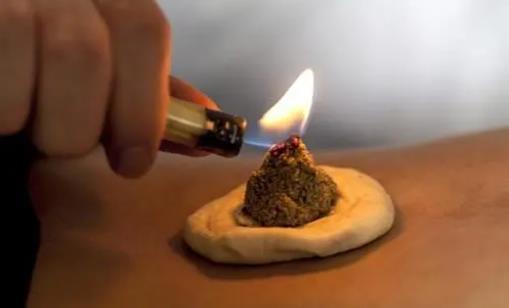 三九天艾灸的最佳時(shí)間是什么時(shí)候 三九灸和三伏灸的區(qū)別有哪些