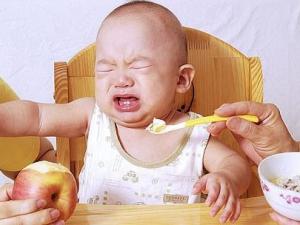 小兒厭食癥怎么辦？小兒厭食癥的癥狀表現