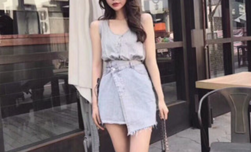 不規(guī)則的裙子怎么搭配?搭配好不規(guī)則的裙子穿出個(gè)性飄逸感!