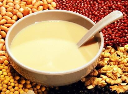 豆?jié){不能和什么一起吃?豆?jié){什么時(shí)候喝最好