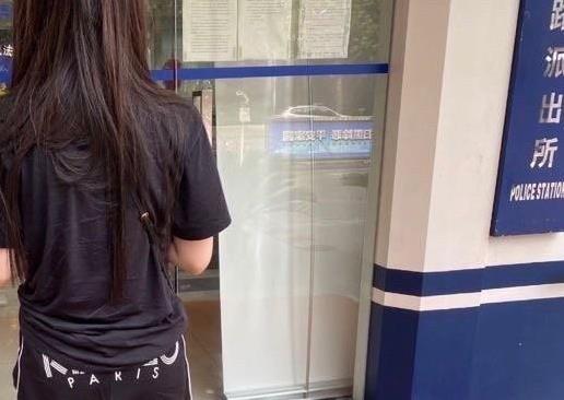 上海漫展“JK少女”本人正式發聲:“我不缺錢,我不是外圍女”