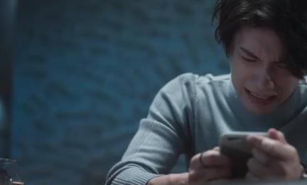 第二名的逆襲和永遠(yuǎn)的第一名什么關(guān)系?第二名的逆襲是小說(shuō)改編的嗎