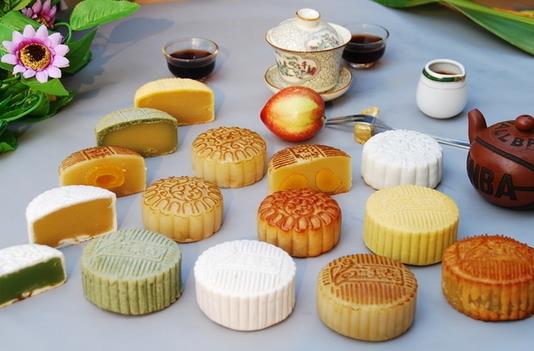 中秋節(jié)吃月餅要注意什么？中秋節(jié)吃月餅的注意事項(xiàng)