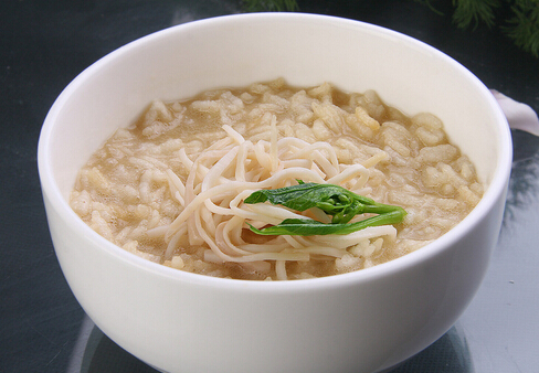 吃“湯泡飯”真的會傷胃嗎？