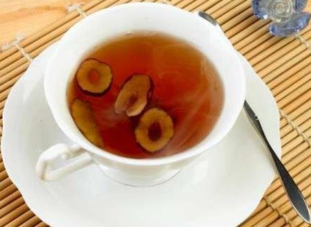 大棗泡水有哪些禁忌？紅棗泡水喝有什么好處