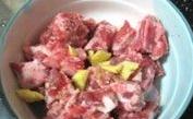 干煸麻辣排骨怎么做好吃？干煸麻辣排骨的做法