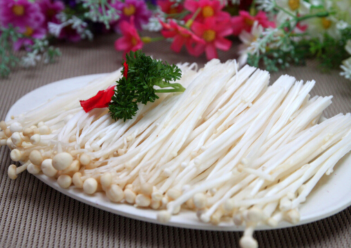 孕婦可以吃金針菇嗎？吃金針菇的做法