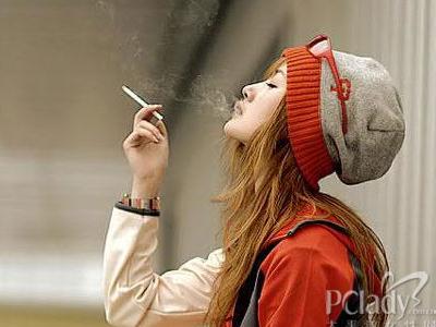 吸煙對女人比男人的危害大，被動吸二手煙的女性患肺癌幾率增大