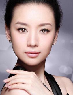 董潔潘粵明離婚原因真相，網(wǎng)友要求董潔更換經(jīng)紀(jì)人