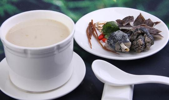 吃烏雞有什么好處？烏雞養生食譜
