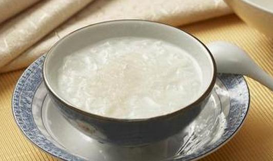 坐月子吃什么食物？中性體質(zhì)的媽媽吃什么？